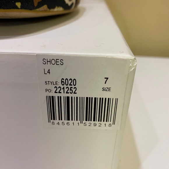 Cabi 6020 Kiki Ankle Strap Leopard Print Block Kitten Heels size 7M - Picture 11 of 11